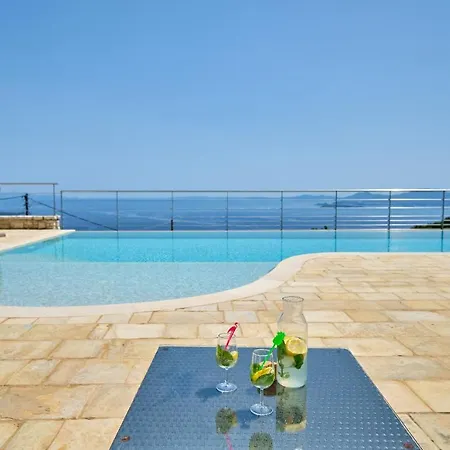 Artisthouse Sinies Corfu Villa Porta