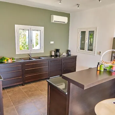 Artisthouse Sinies Corfu Villa Porta