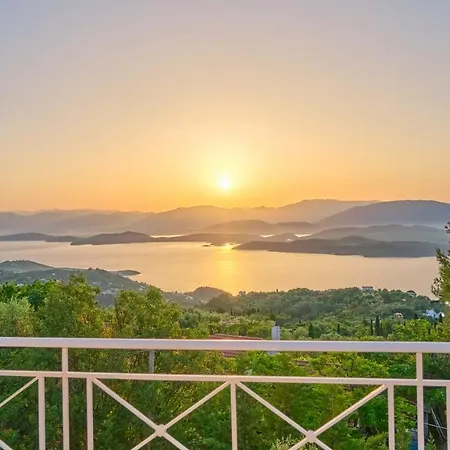 וילה Artisthouse Sinies Corfu