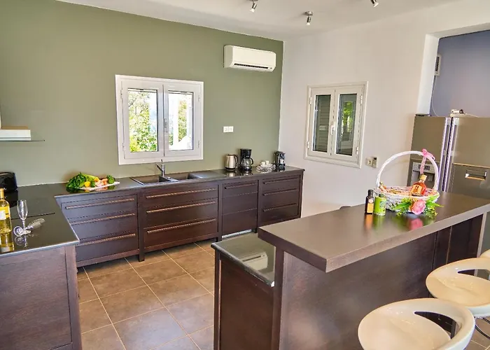 Artisthouse Sinies Corfu Βίλα Porta
